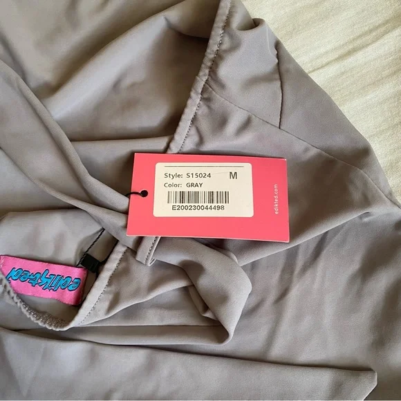 NWT Edikted. Grey halter top. Medium - Picture 7 of 7